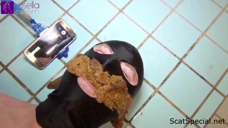 Heavyset Dominatrix Stool And Urine Release On Restroom Underling - Rosellaextrem